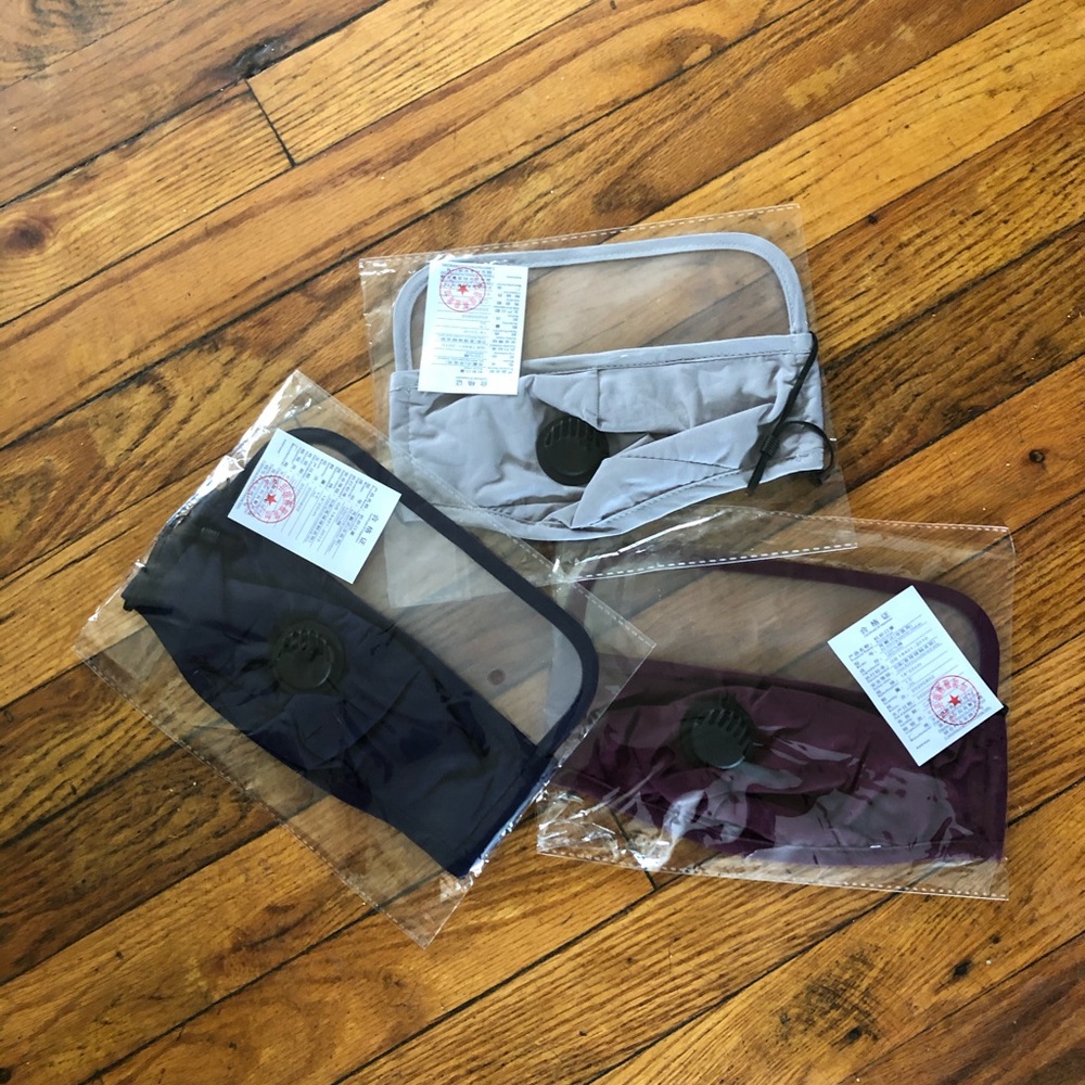 3 Facial Masks - Picture 2 of 2